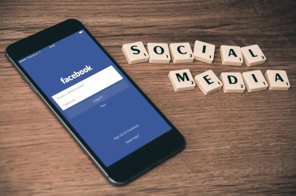 como ganhar dinheiro com facebook